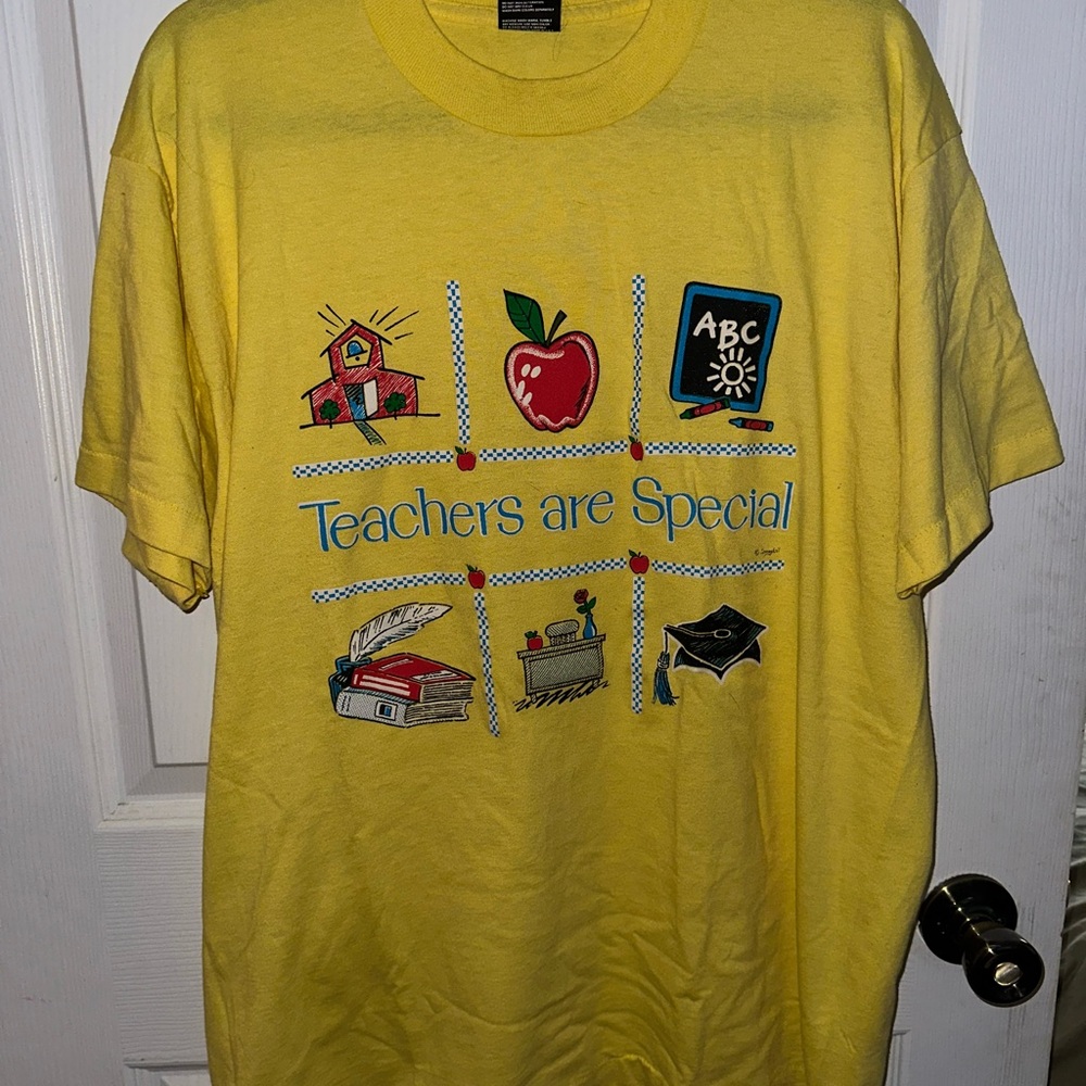Vintage Yellow Teachers Are Special Graphic T-Shirt